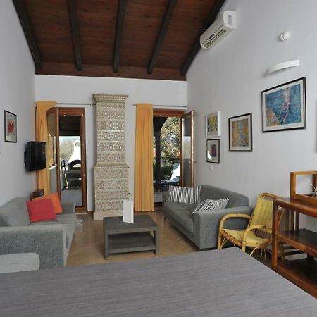 Holiday House Lena Пореч Екстериор снимка