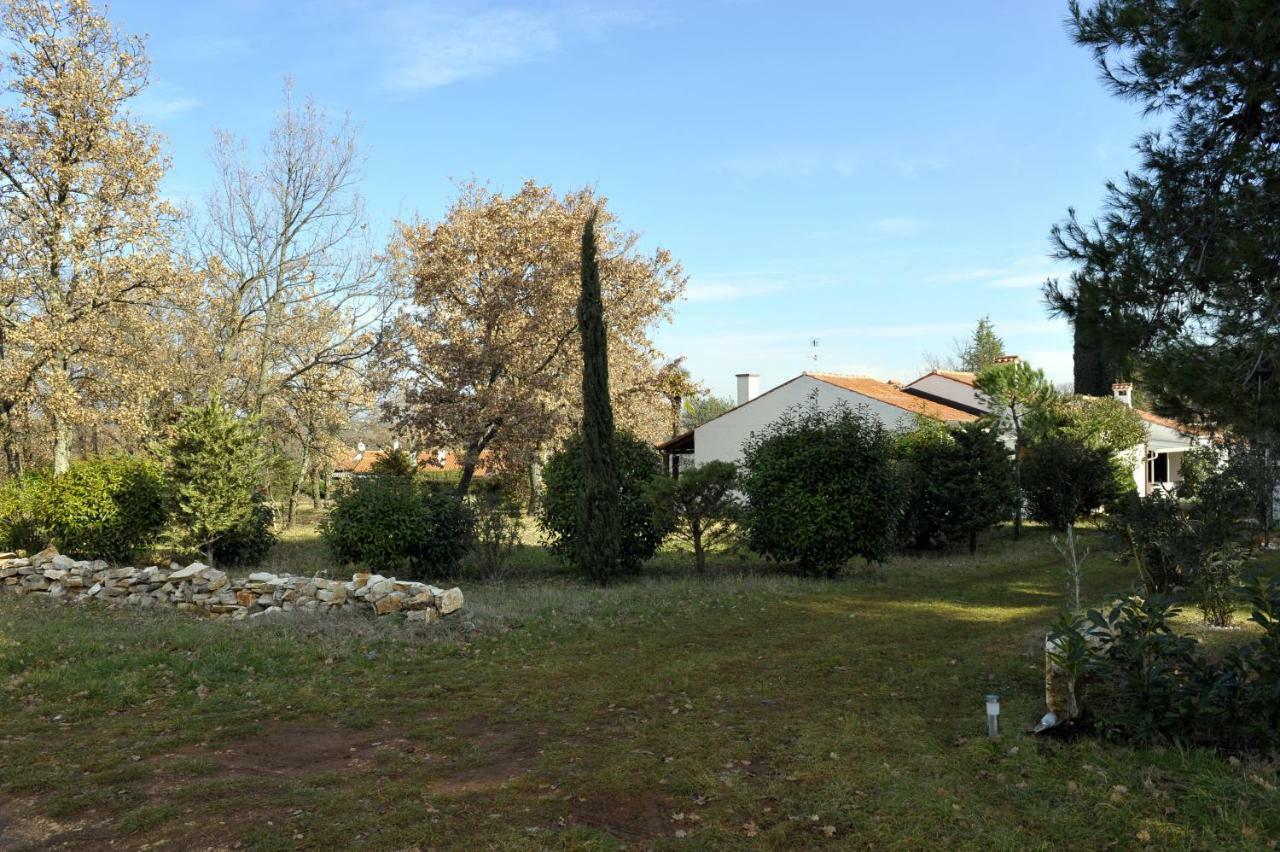 Holiday House Lena Пореч Екстериор снимка